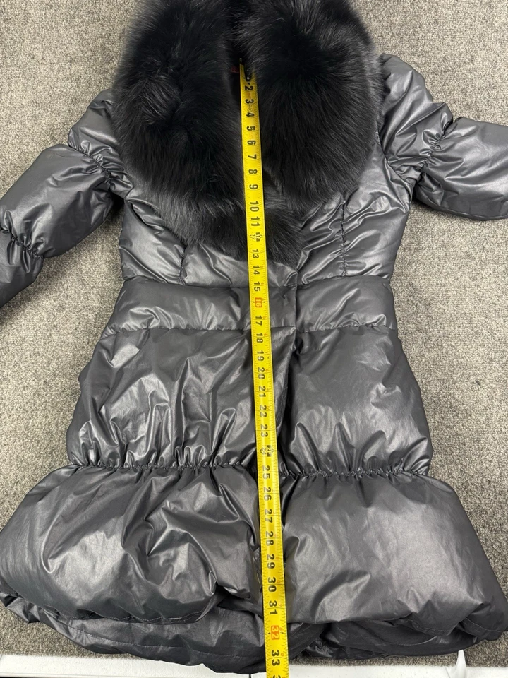 Abrigo acolchado de piel de zorro Alice + Olivia-para mujer mediano-negro-longitud media-relleno Foto 4 de 4