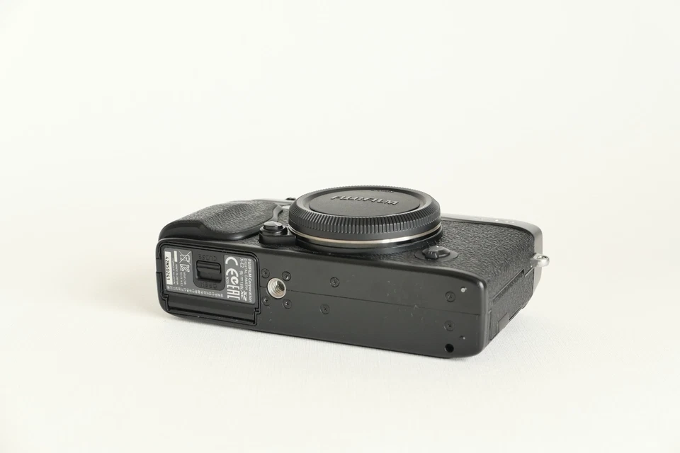 [MINT] Fujifilm Fuji X-E2 [Black] Camera Body + TTArtisan 27mm 2.8 Lens - Imagen 4 de 4