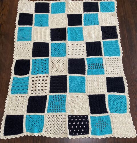 VTG! Handmade Mixed Knit Granny Square Throw Blanket 64 X 46 Cream Blue Boho - Picture 1 of 9