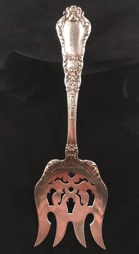 Gorham Old Baronial Patern Sterling Silver Fish Serving Fork No Monos