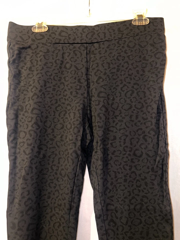 NYDJ Not Your Daughters Jeans Size 10P Gray Black Animal Print Stretch Leggings - Image 2 of 4