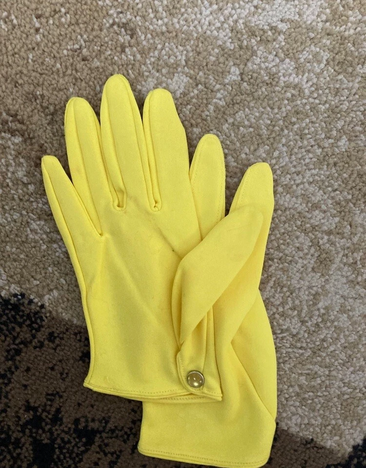 Guantes amarillos vintage Foto 2 de 2