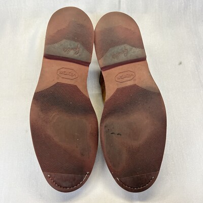 Allen Edmonds 10.5 D Buckstrand Brown Leather Medallion Cap  display picture 1