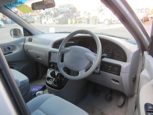 KIA CARNIVAL/GRAND CARNIVAL RIGHT HEADLAMP KV SII, 12/2001-09/2006 NEWM5154 - Picture 8 of 11