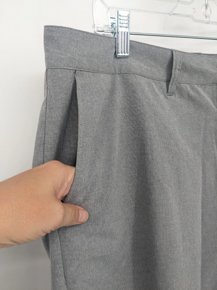 Travis Mathew Shorts Mens 40 Gray Golf Athleisure Performance Sporty Casual - Image 3 of 4