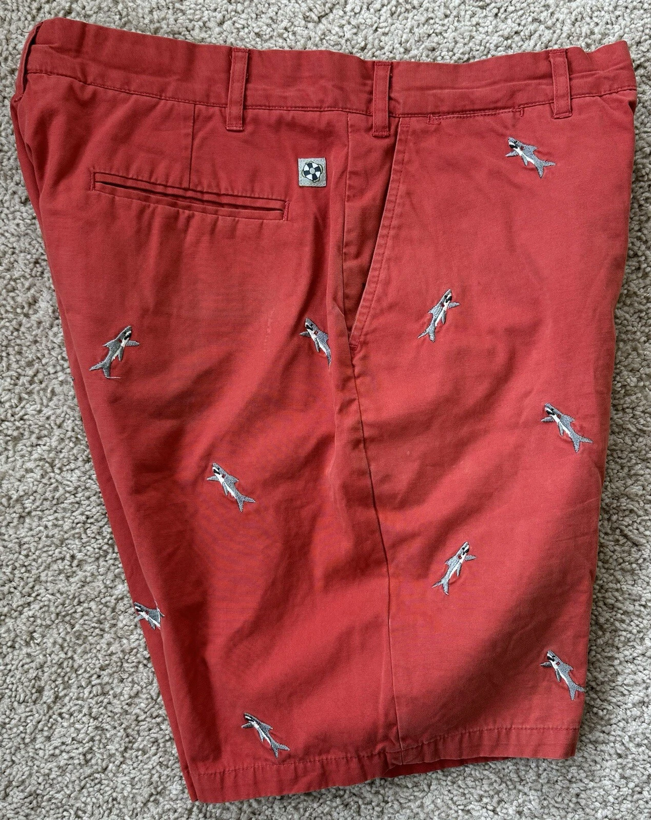 LN Unique Castaway Shark Week Red Embroidered Preppy Vacation College Shorts 32