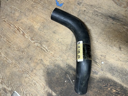 Mercedes-Benz 380SL/SLC Upper Radiator Hose 1075010782 - Picture 1 of 1