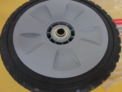 OEM Genuine Honda lawn mower wheel #42710-VG3-000 - Picture 3 of 5