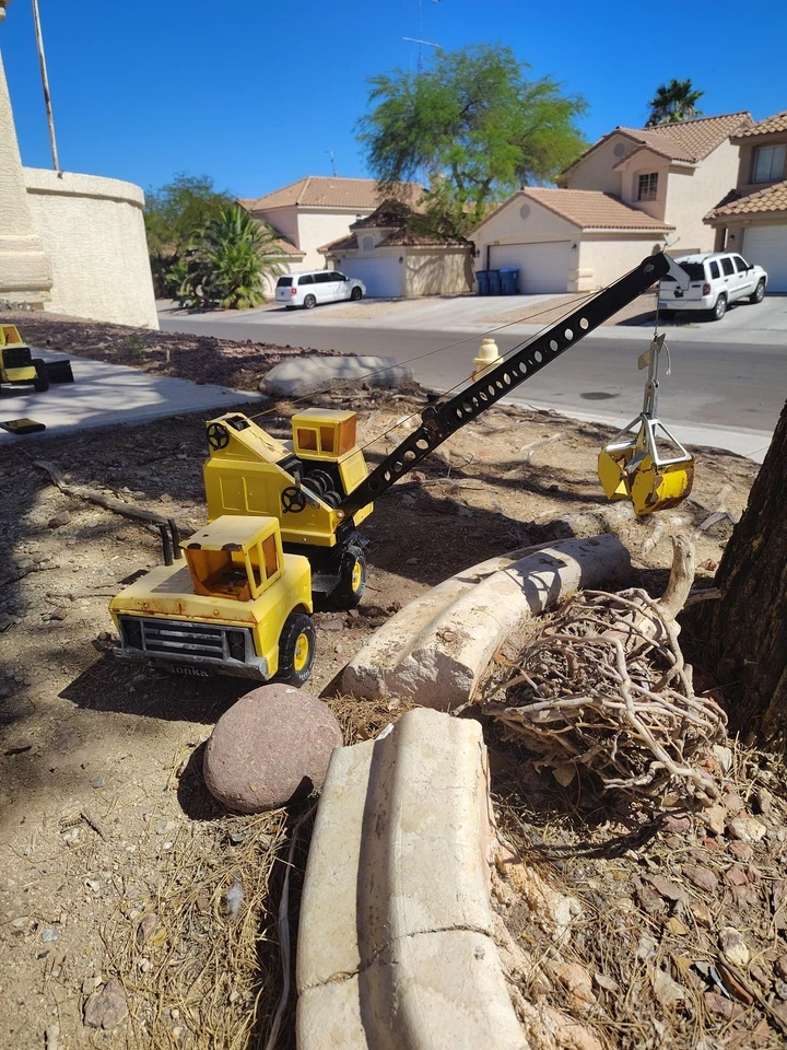 复古金属 Tonka Mighty Crane Claw #37180 压钢玩具卡车 MR-970 工作! — 第 2/4 张图片