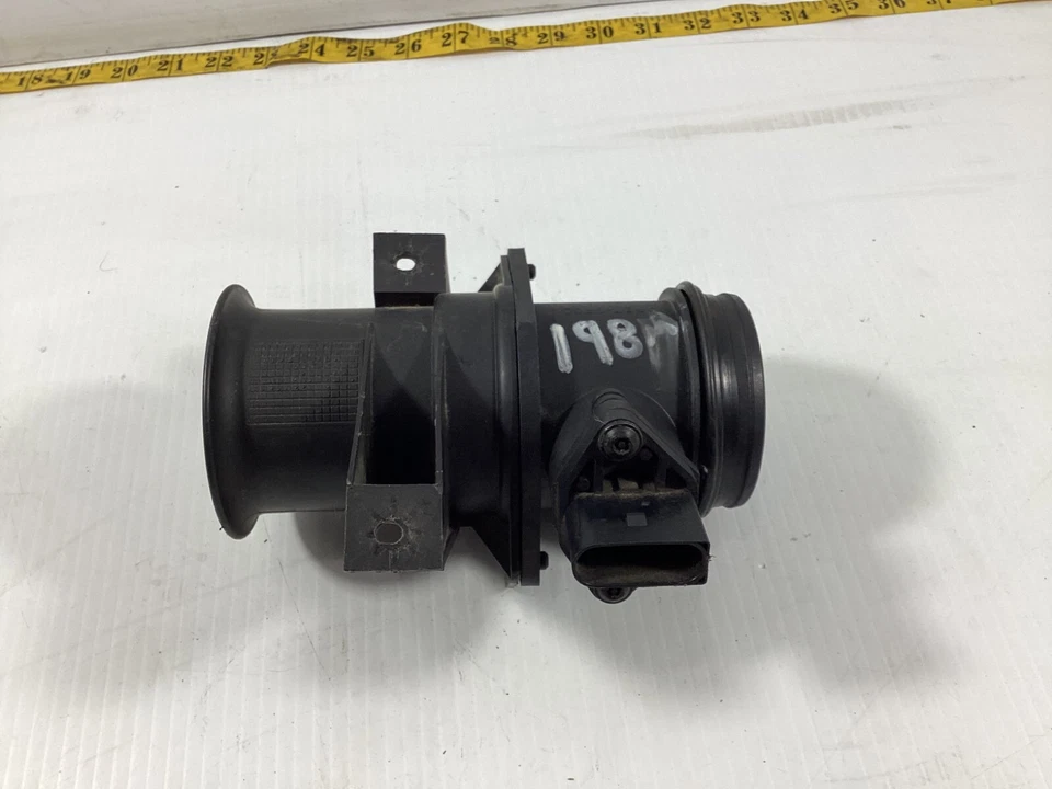 2000-2002 VOLKSWAGEN PASSAT Air Flow Sensor 0280218032 OEM . - Image 3 of 4