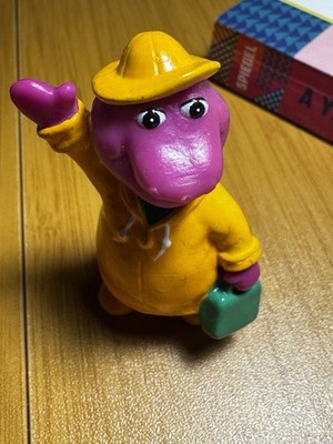 Vintage 1993 The Lyons Group Barney In Raincoat Figure PVC 2 Inches