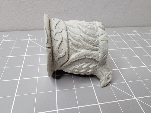 Warhammer 40K Space Marine Themed Base Eagle Pedestal Resin Space Wolf - Picture 8 of 8