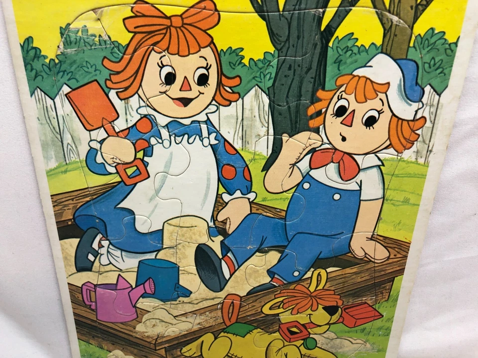 Vintage 1980 RAGGEDY ANN and ANDY Whitman Preschool FRAME TRAY PUZZLE - Image 3 of 3