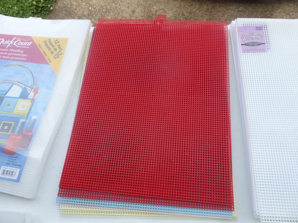 7 Mesh Plastic Canvas Sheets Darice Uniek Quick Count Clear Mixed lot of 100+ - Image 4 of 4
