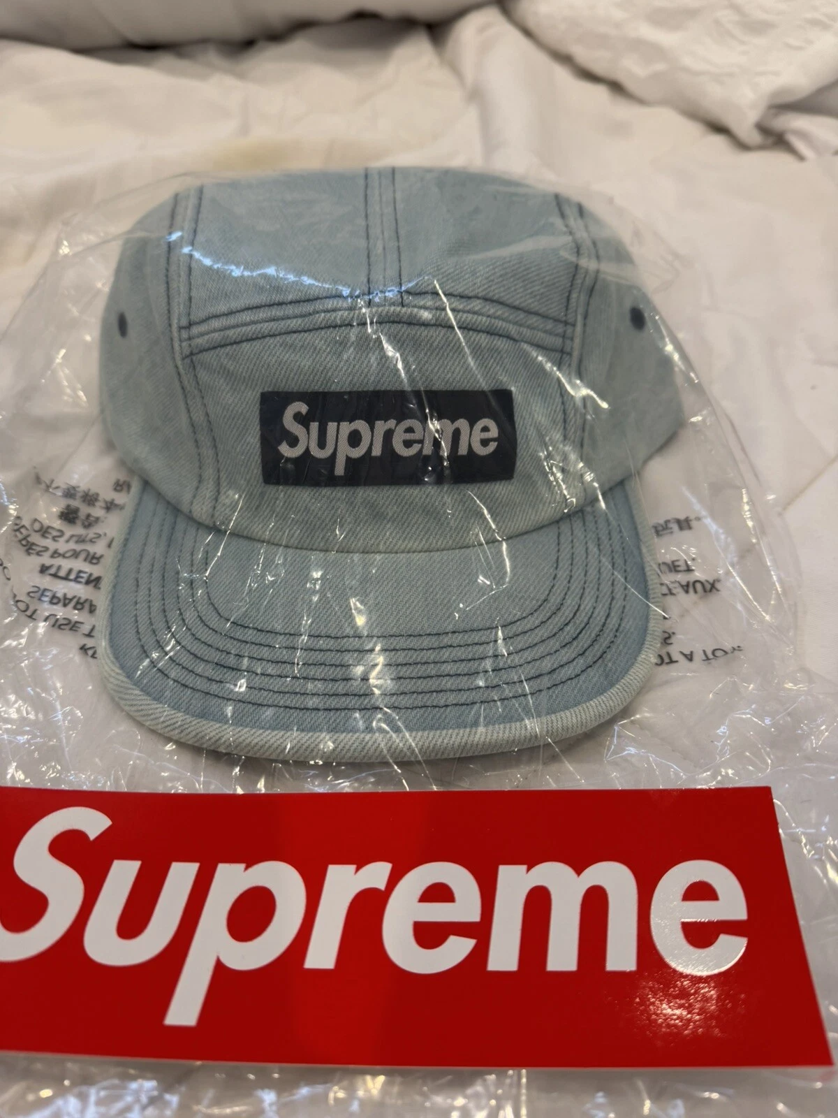 Casquette de camp en denim Supreme légèrement délavée indigo SS25 taille unique ~ NEUVE, SCELLÉE
