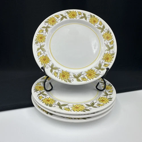 Mikasa Mediterrania Caracas 4008-YE  Set Of (4) 7 3/4” Salad Plates • VINTAGE•