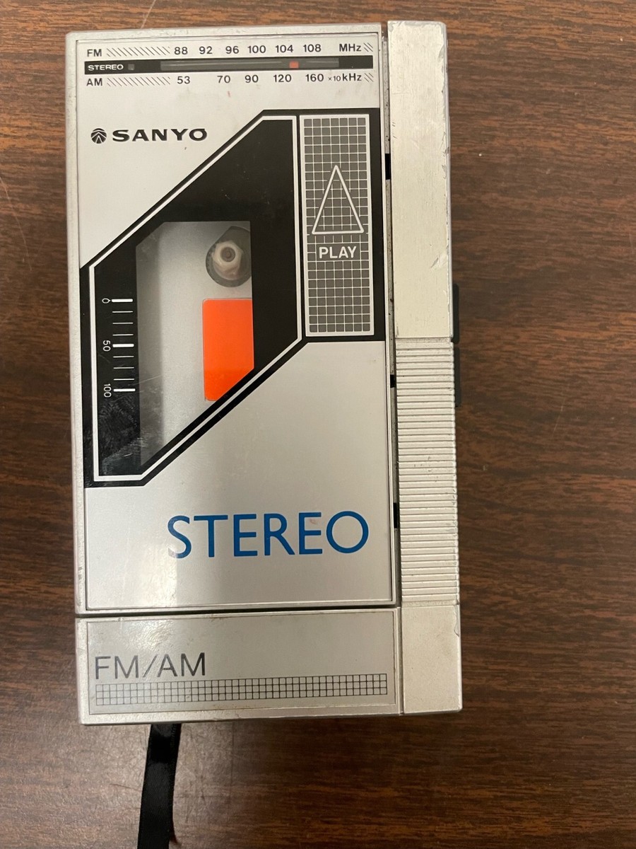 SANYO M-G25 STEREO FM/AM RADIO CASSETTE PLAYER For Parts | eBay