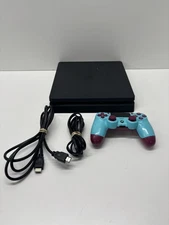 1TB PS4 SLIM WITH ACCESSORIES (P06028092)