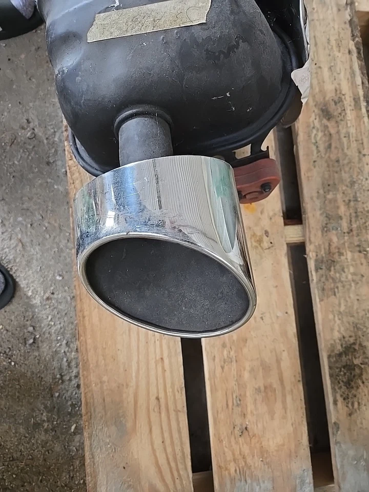 Conjunto silenciador derecho Hyundai Santa Fe 2007-2009 pieza nueva OEM Foto 2 de 4