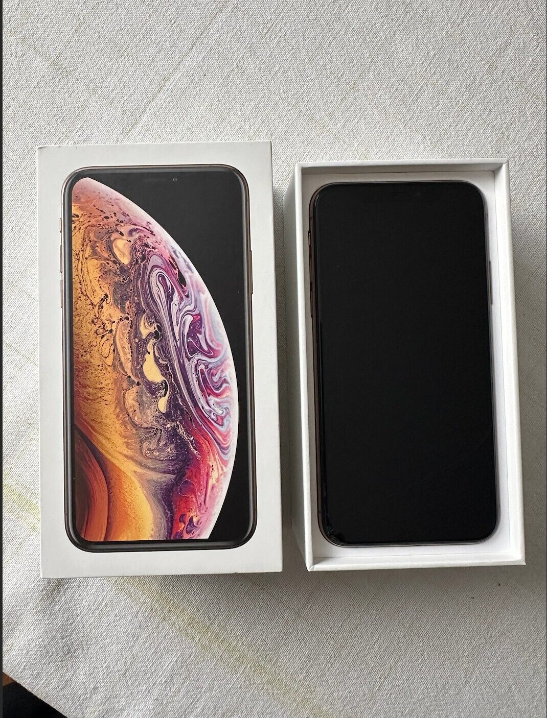 Apple iPhone XS - 64 GB - Gold (Unlocked) A2097 (GSM) (AU Stock