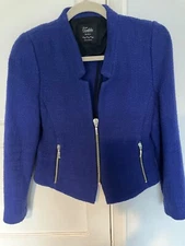 Smart fitted ladies jacket size medium brand Zara