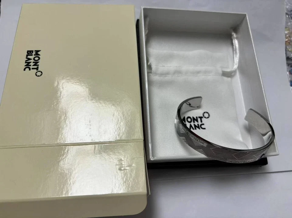 Montblanc Extreme 3.0 Silver Bangle Bracelet – Stainless Steel – Full Box New - Image 4 of 4