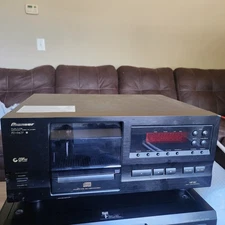 Pioneer PD-F407 Compact Disc Player 25-Disc CD-File Type Changer (No Remote)
