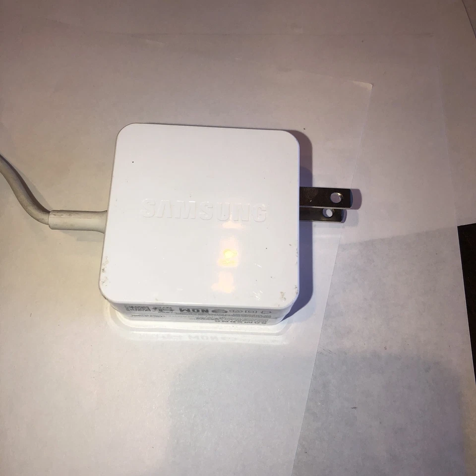 Samsung Hub SmartThings WiFi ET-WV525 Mesh Wifi Router & Power Adapter @B - Image 3 of 4