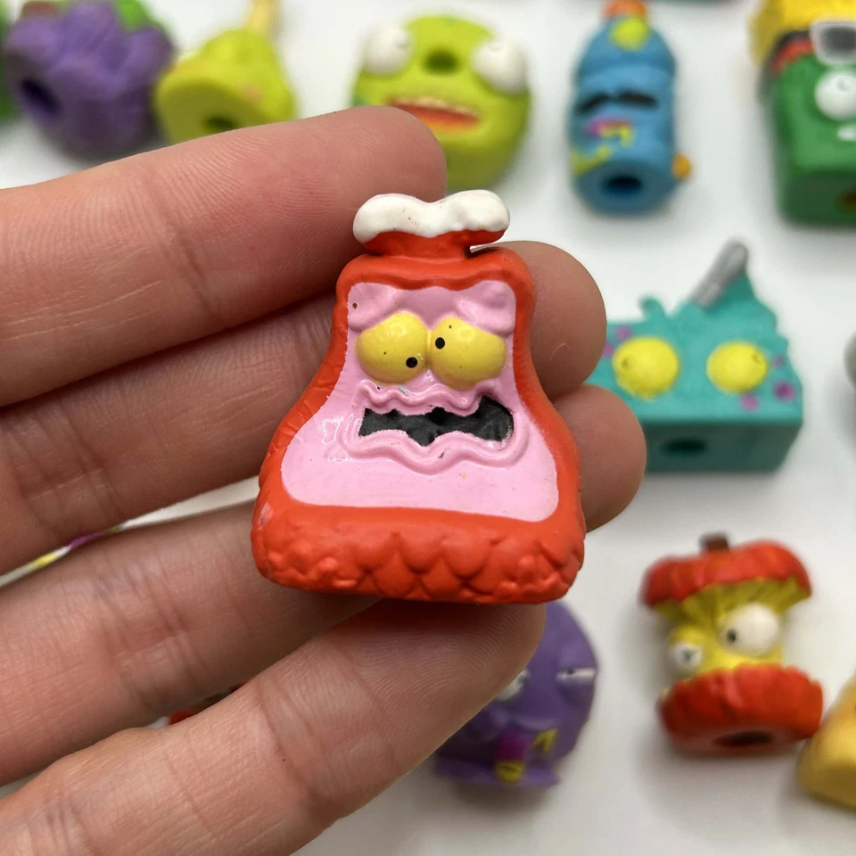 Lot of 80 Limited Edition The Grossery Gang Action Figure Packs - Series 1-5 - Image 3 of 4