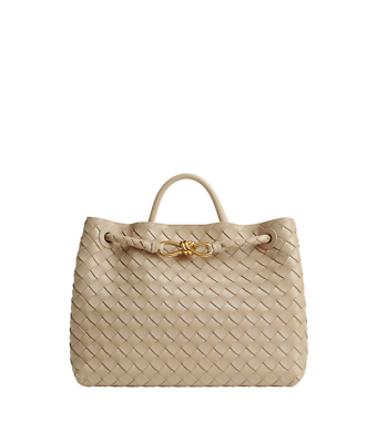 極美品⭐️Bottega Veneta 2021SS Textured Top BOTTEGA VENETA Andiamo Medium $5700 Ecru Leather Top Handle Bag