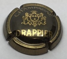 DRAPPIER - N° 03 - CAPSULE DE CHAMPAGNE - GRAND ÉCUSSON - NOIR ET OR, BORD STRIÉ
