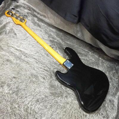 Electric Bass Guitar Fender Mexico Vintera II 60s Jazz Bass RW