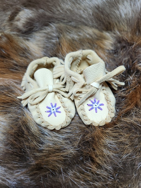 SMALL Beaded Buckskin Baby moccasins