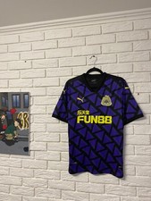 NEWCASTLE UNITED 2019 2020 HOME FOOTBALL SHIRT SOCCER JERSEY PUMA