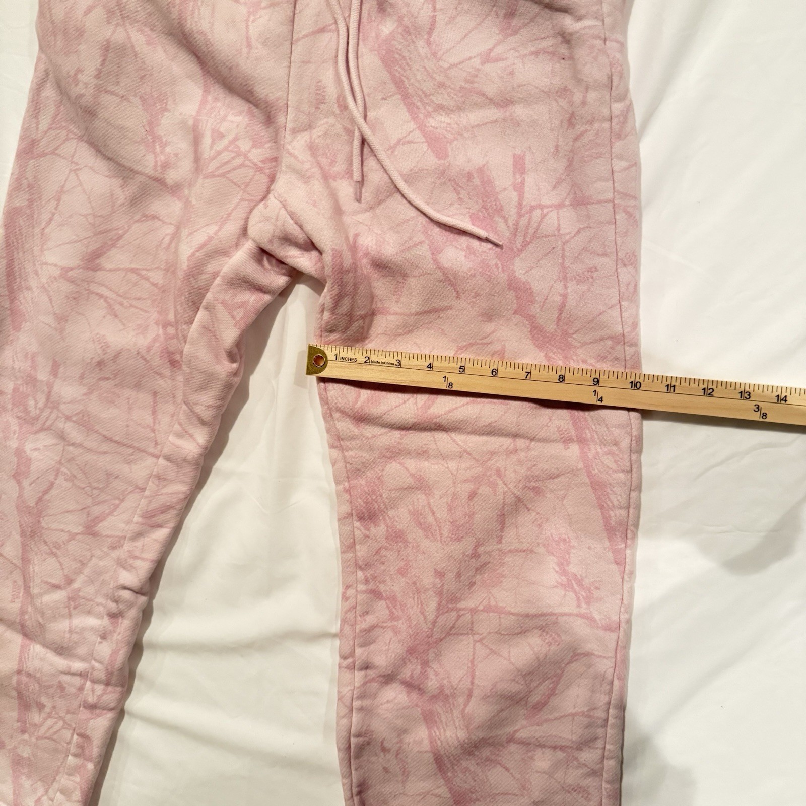 Dairy Boy Bubblegum Pink Camo Straight Leg Sweatpants Womens Size Small Rare image 5
