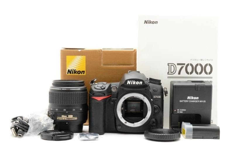 Nikon D7000 Digital SLR Camera with AF-S NIKKOR 18-55mm f/3.5-5.6G 