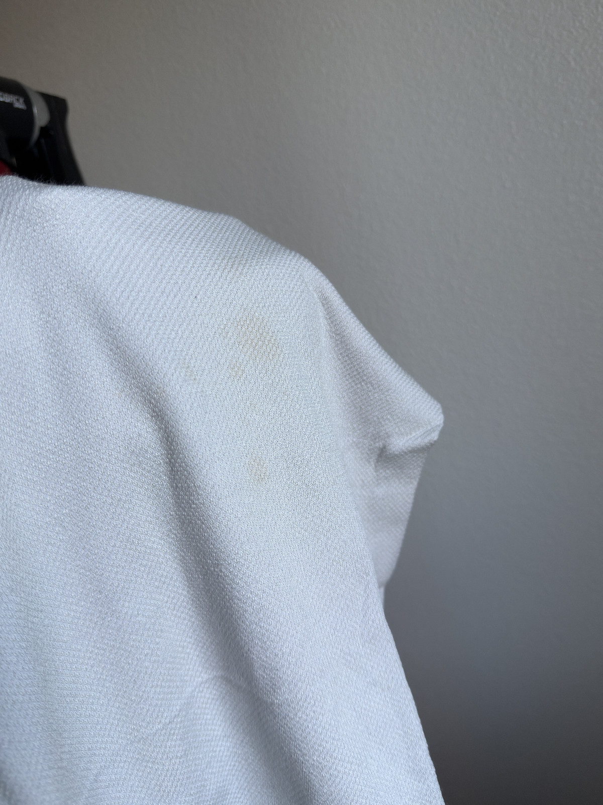 VELOCIO Men’s Merino Mesh Long Sleeve (LS) Base Layer. Medium. Light Grey. Used.