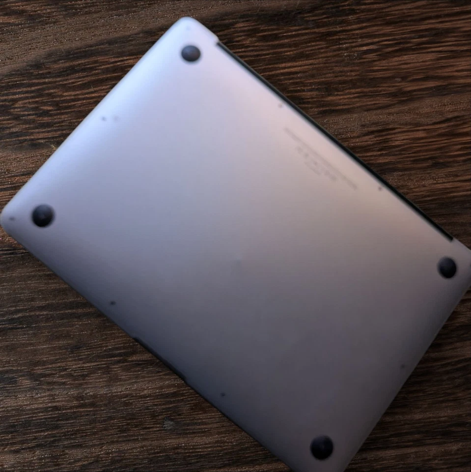 MacBook Air 13 2011 A1369 - Immagine 3 di 4