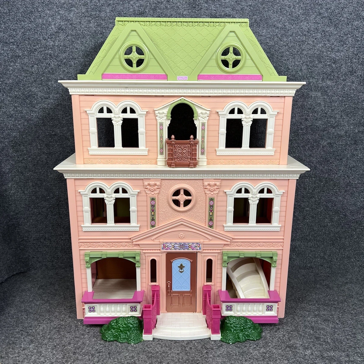 Society doll house a Victorian dream