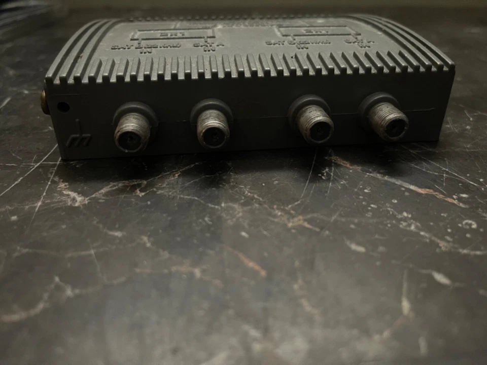 Channel Master 6920IFD Multi Switch 4x2 - Image 3 of 4