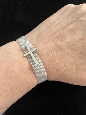 Sterling Silver Plated Cross & Tab Clasp On Diamanté Acrylic Mesh Bracelet 7.5 