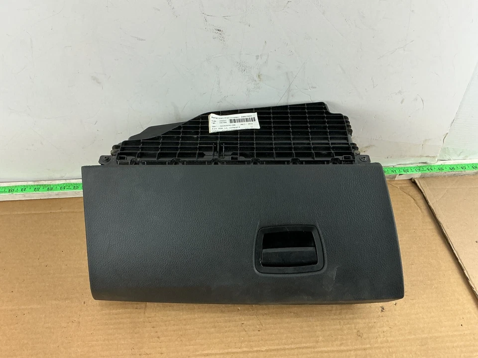2011-2016 BMW 535i xDrive compartimento de armazenamento lateral direito do passageiro caixa de luvas fabricante de equipamento original - Imagem 2 de 4