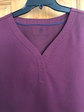 Two Neutral uniform 3xl scrub tops womens Burgandy color