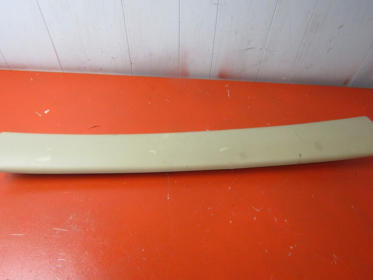 07-13 Ford Expedition Rear Tailgate Liftgate Upper Trim Moulding