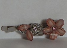 VINTAGE DECORATED HAIR PIN FLOWER RHINESTONES BARRETTE HAIR ORN.