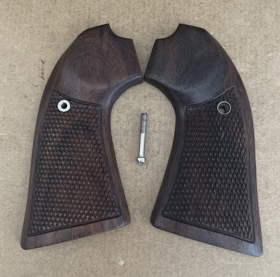 RUGER BISLEY Wood GRIPS - Eagle Made In India