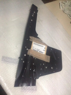 E30 N/S lower flitch panel. 41111966553 M3 325i NLA !!