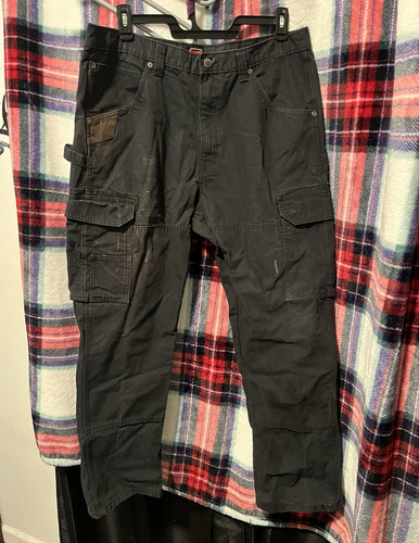 Wrangler Workwear Men's Ripstop Cotton Work Pants Black 38x32