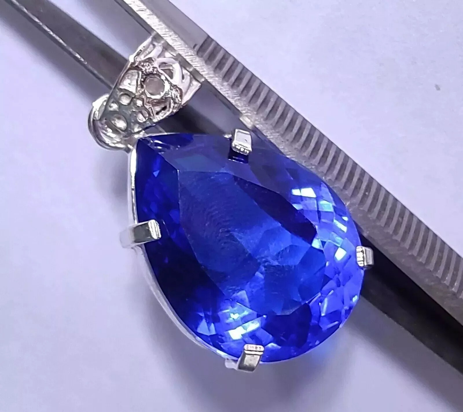 Pendant Natural Blue Topaz Pear Cut 925 Solid Silver 96.80 Ct+ Loose Gemstone