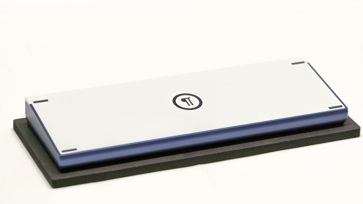 Clavier Mécanique Eniigma Vertigo 65% - Format Compact - Violet - Aluminium - Soudure